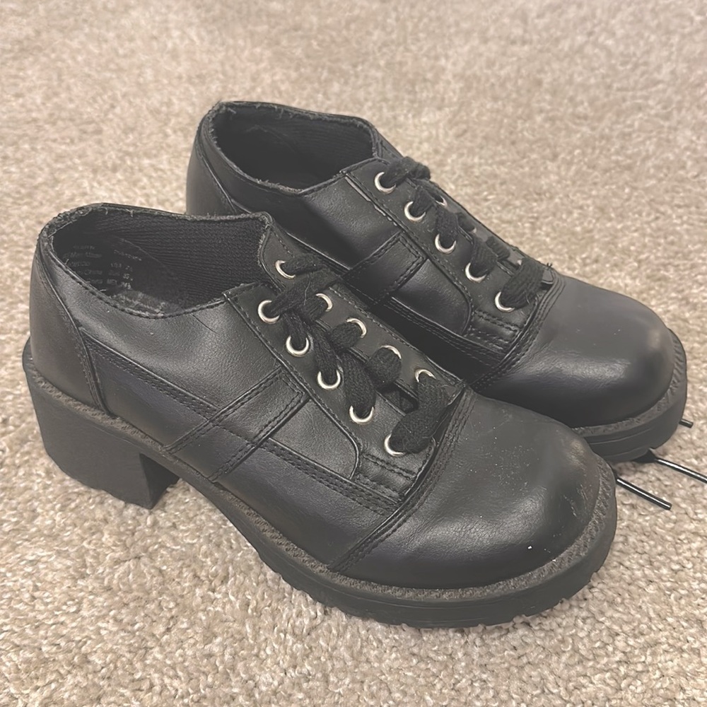chunky y2k shoes